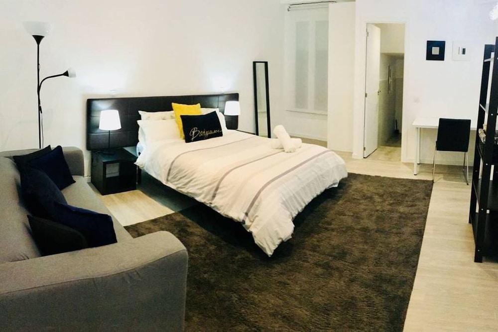 A And Z Juan De Mena (Adults Only) Hotel Madrid Luaran gambar